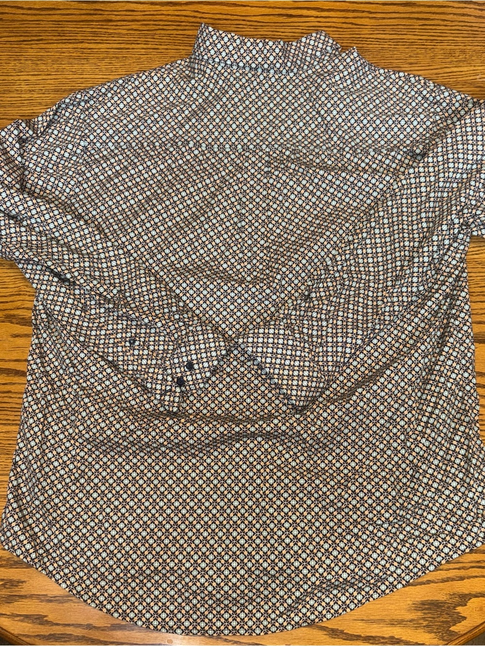 Men's Cinch Patterned Button-Up - Picture 2 of 3